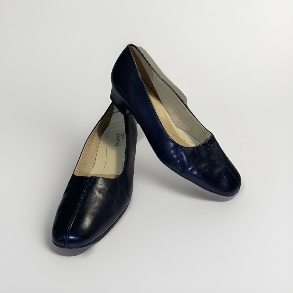 Trotter Women’s Doris Low Heel Pumps Black Leather Shoes Size 10M